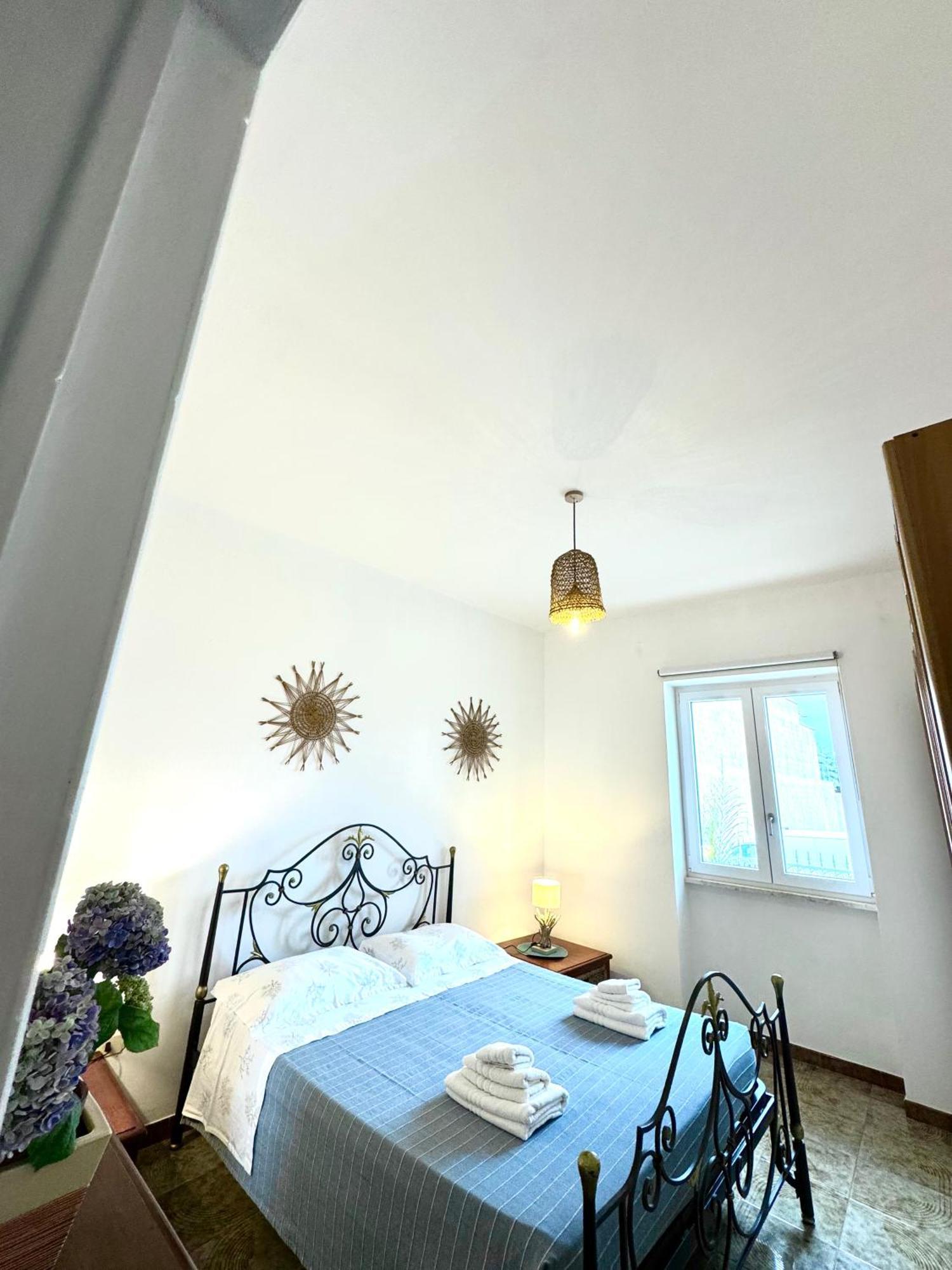 Aquarama Rooms & Apartments Torre Squillace Extérieur photo